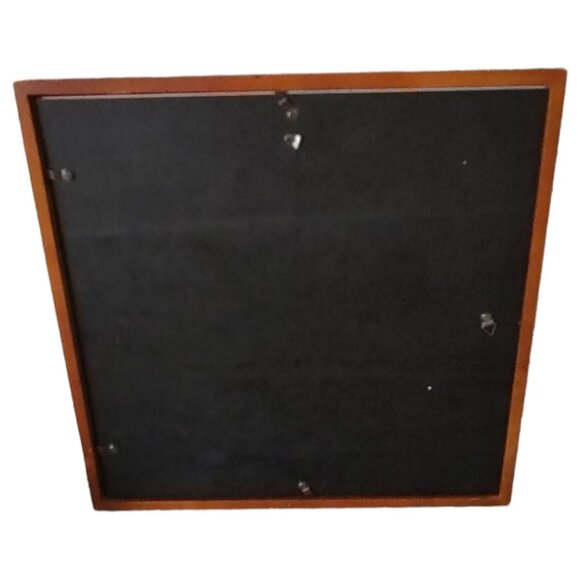 Wooden Collage Picture Frame For (4) 4x6 Photos - Picture 2 of 5